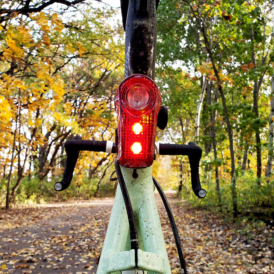 Superflash USB Taillight - LT7371-06.jpg