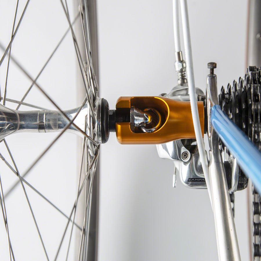 Hogg QR Wheel Holder - AR2337-01.jpg