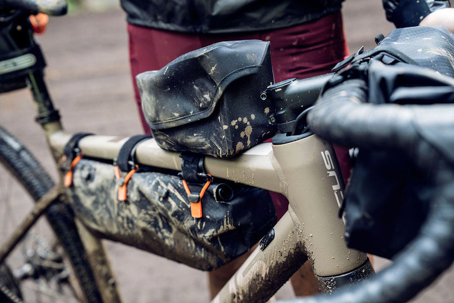 Fuel-Pack Top Tube Bag - BG0381-06.jpg