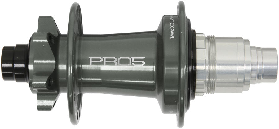 Pro 5 Rear Hub - HU1693.jpg