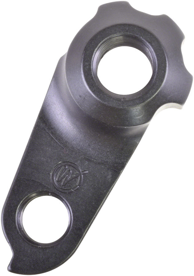 Hangers with No Hardware - FS2525-01.jpg
