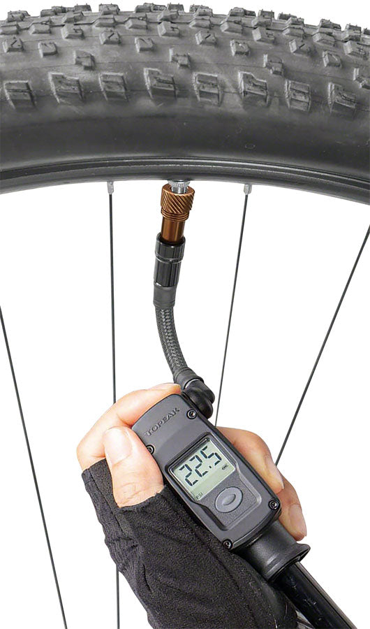 Mountain Digital 2Stage Shock/Tire Pump - PU0223-07.jpg