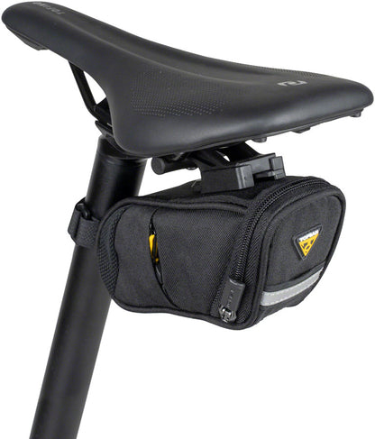 Aero Wedge Bags - BG0916-01.jpg