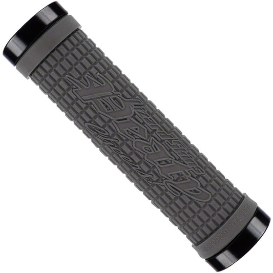 Peaty Grips - HT7052.jpg