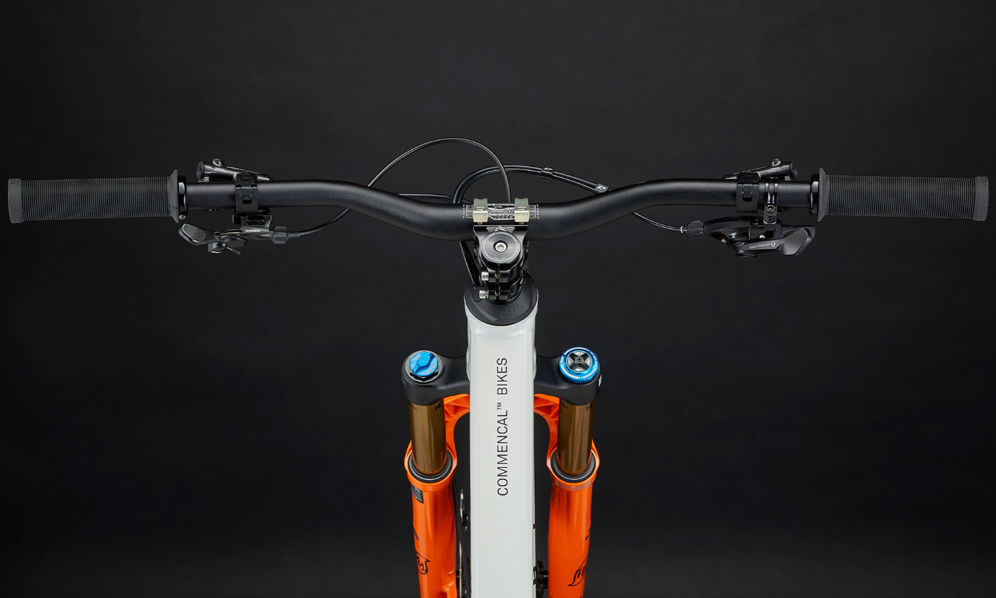 Commencal Tempo 29 - Signature - Clear Silver