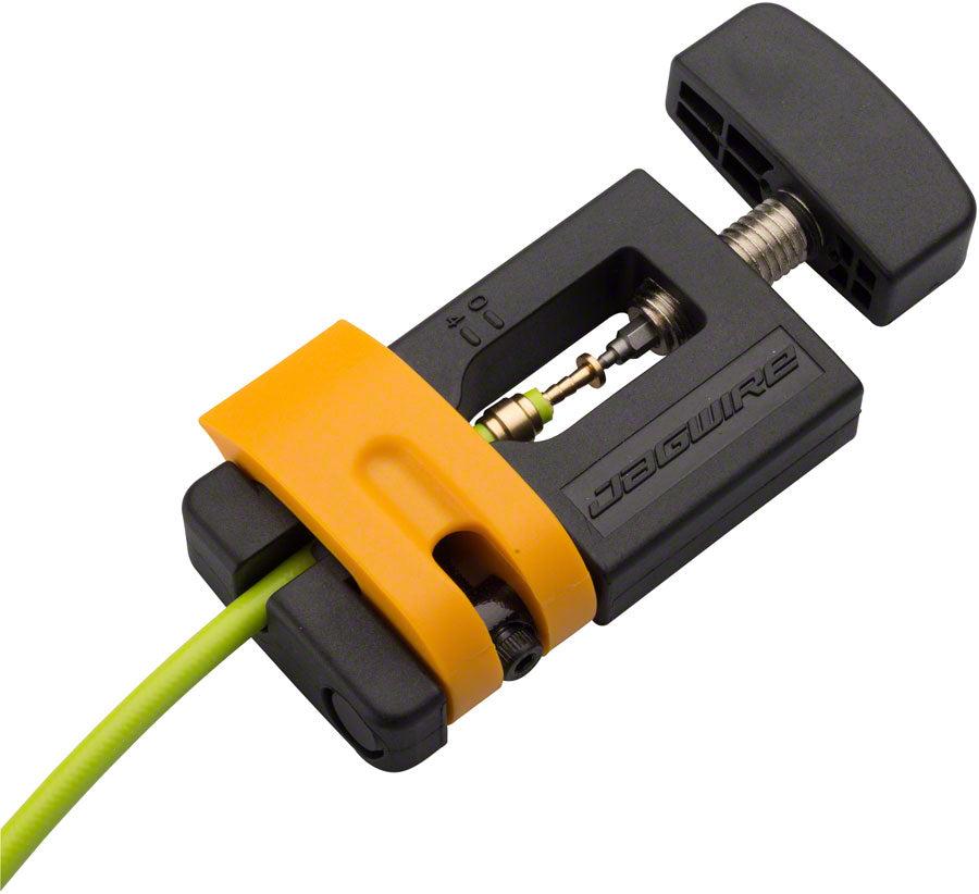 Needle Driver - TL0116-02.jpg