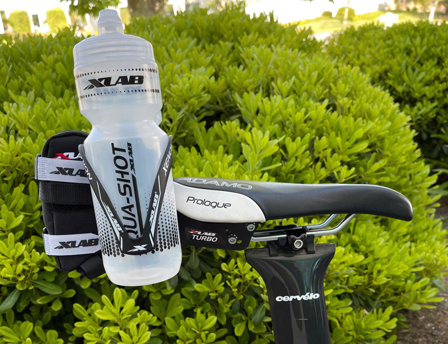 Turbo Wing Water Bottle Cage Mount - WC1101-01.jpg