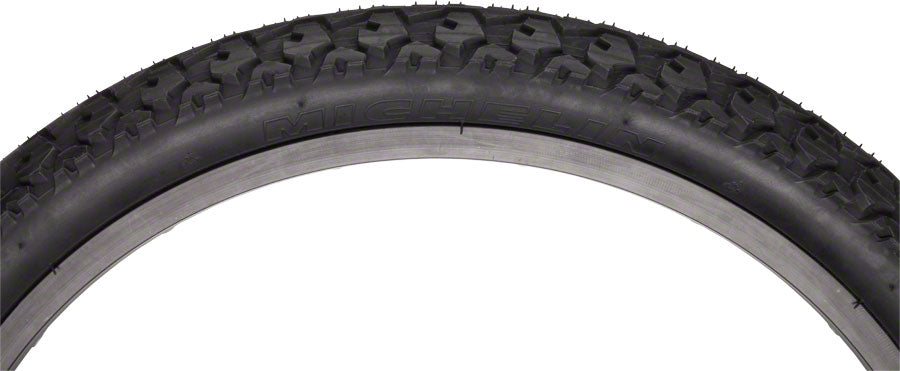 Country Jr. Tire - TR8700.jpg
