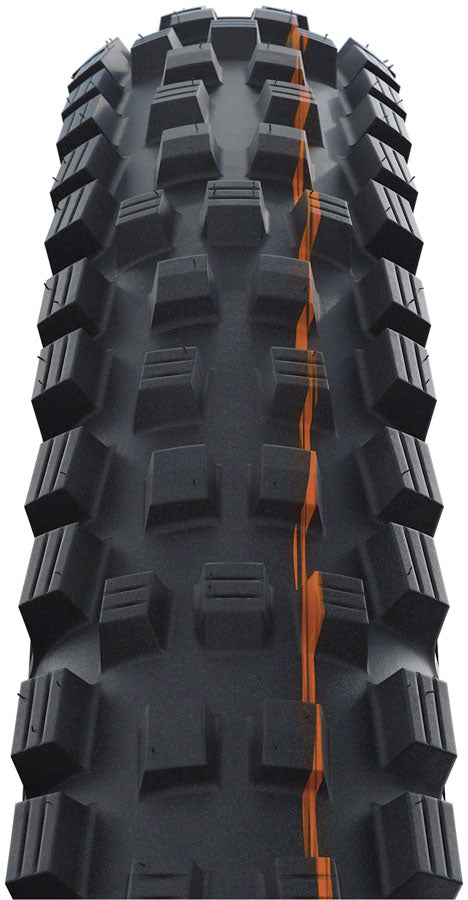 Magic Mary Tire - TR8962-01.jpg