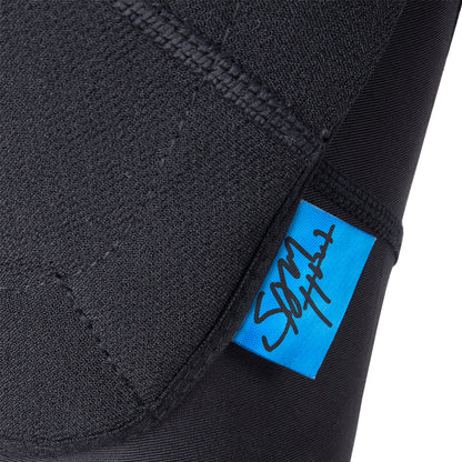 7 iDP Sam Hill Knee Pads - Black