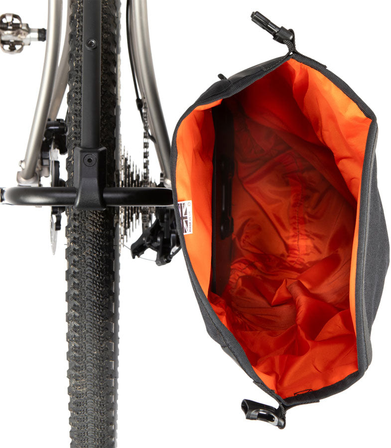 Restrap Switch Pannier - BG1028-08.jpg