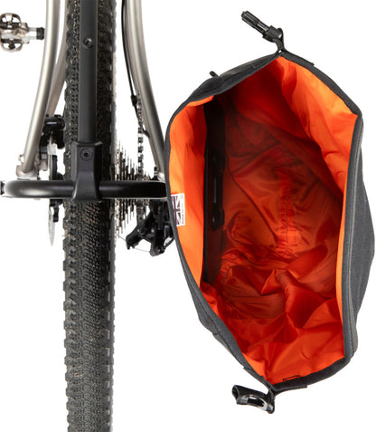 Restrap Switch Pannier - BG1028-08.jpg