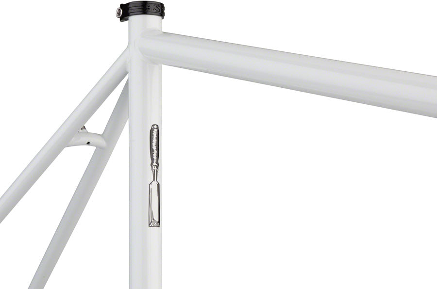 Preamble Frameset - Thorfrost White - FM2272-02.jpg