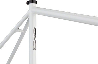 Preamble Frameset - Thorfrost White - FM2272-02.jpg