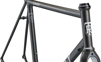Road Logic Frameset - Anthracite - FM6886-01.jpg