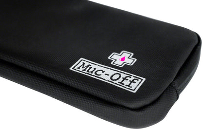 Essentials Case - OA0119-04.jpg
