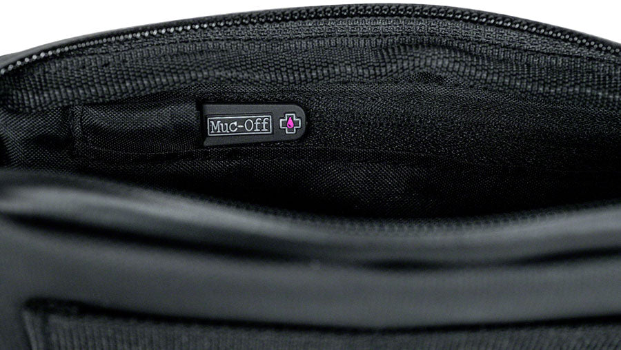 Essentials Case - OA0119-05.jpg