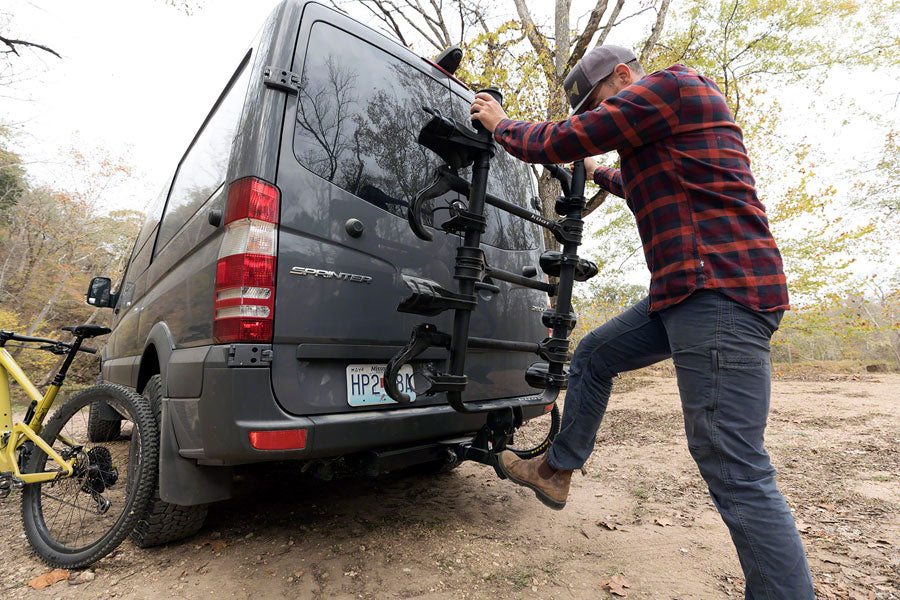 Transfer V2 Hitch Bike Rack - AR0157-03.jpg