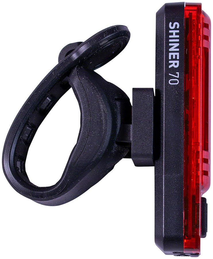 Shiner 70 Taillight - LT0541-02.jpg