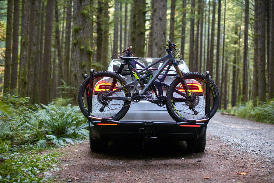 Piston Pro X Hitch Bike Rack - AR0088-02.jpg
