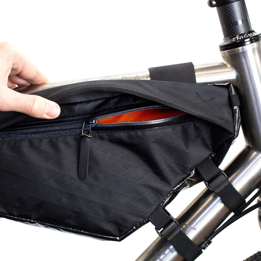 Race Frame Bag - BG0282-03.jpg