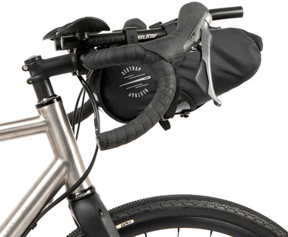 Race Aero Bar Bag - BG0280-02.jpg