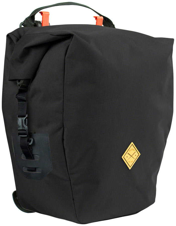 Pannier - BG0276-01.jpg