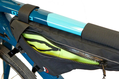 Sandur Frame Bag - BG0585-04.jpg