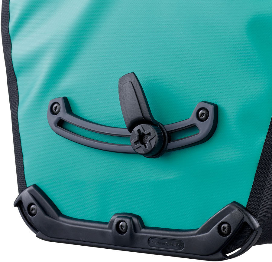 Back-Roller Free Panniers - BG1093-05.jpg
