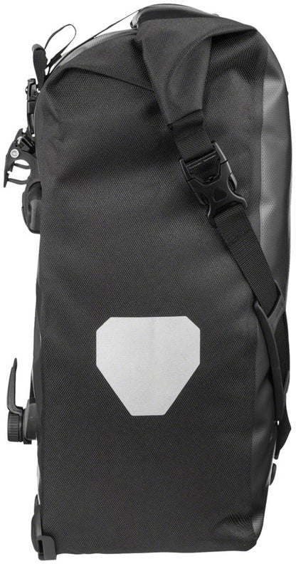 Back-Roller Classic Panniers - BG0661-01.jpg