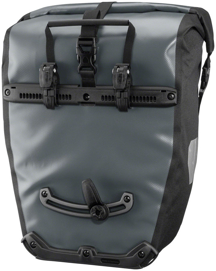 Back-Roller Classic Panniers - BG0662-02.jpg