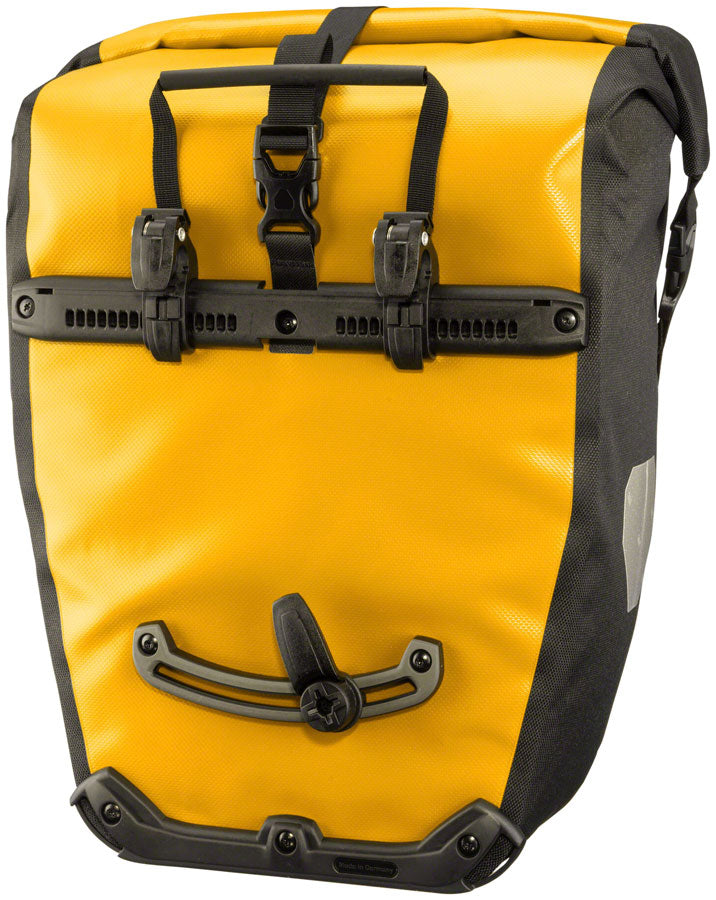 Back-Roller Classic Panniers - BG0664-02.jpg