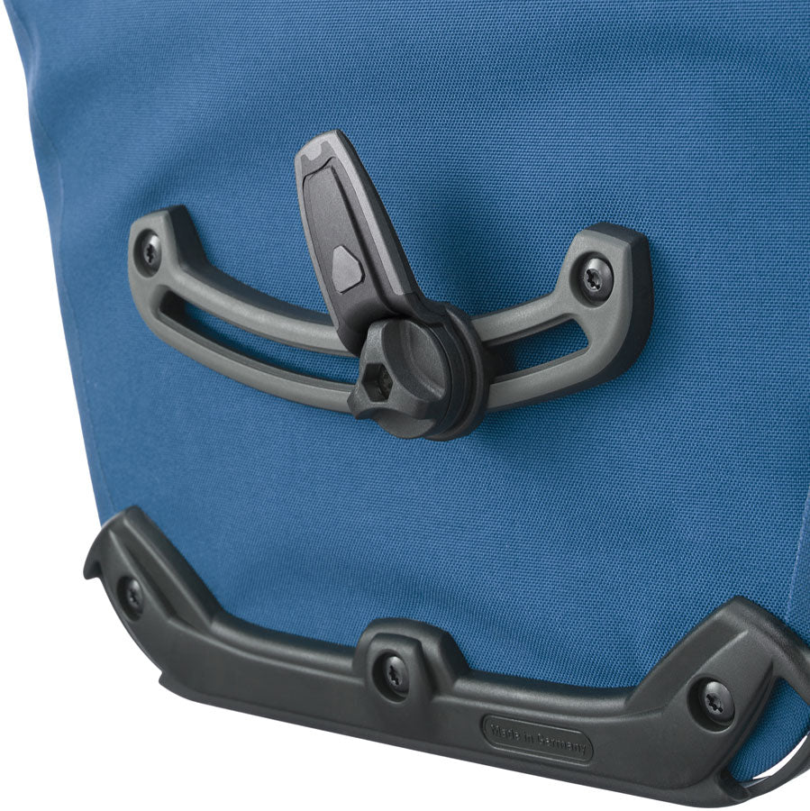 Back-Roller Plus Panniers - BG1095-03.jpg