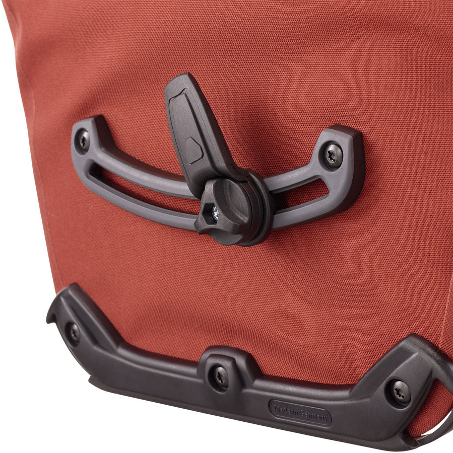 Back-Roller Plus Panniers - BG1103-05.jpg