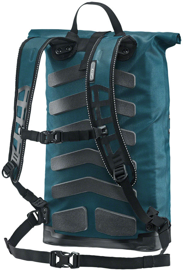 Commuter-Daypack City - BG0676-02.jpg