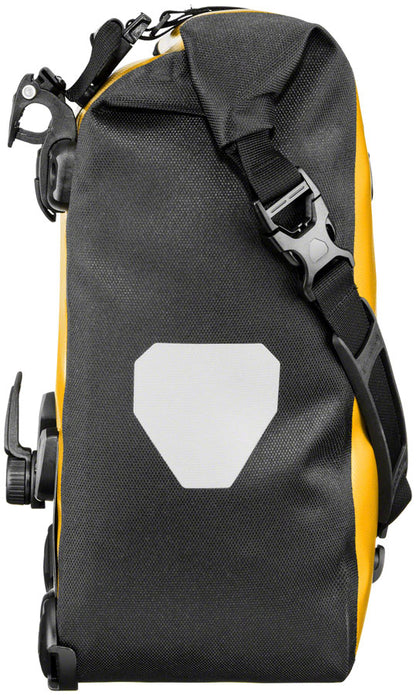 Sport-Roller Panniers - BG0669-02.jpg