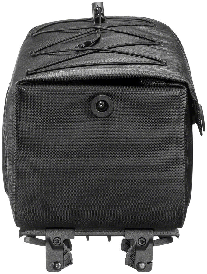 E-Trunk - BG0672-02.jpg