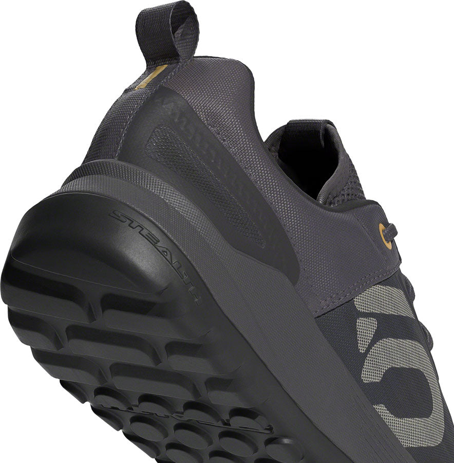 Trailcross LT Flat Shoes - Men's, Charcoal/Putty Gray/Oat - SH01927-04.jpg