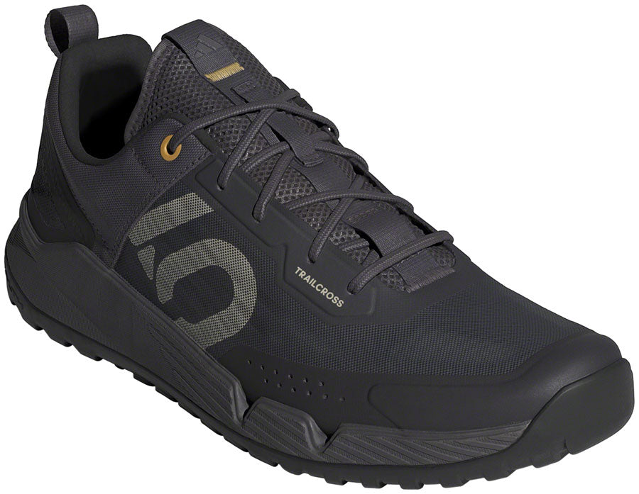 Trailcross LT Flat Shoes - Men's, Charcoal/Putty Gray/Oat - SH01927.jpg