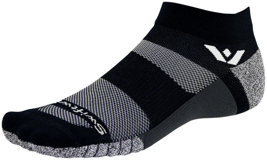 Flite XT Ankle Socks - SK3407.jpg