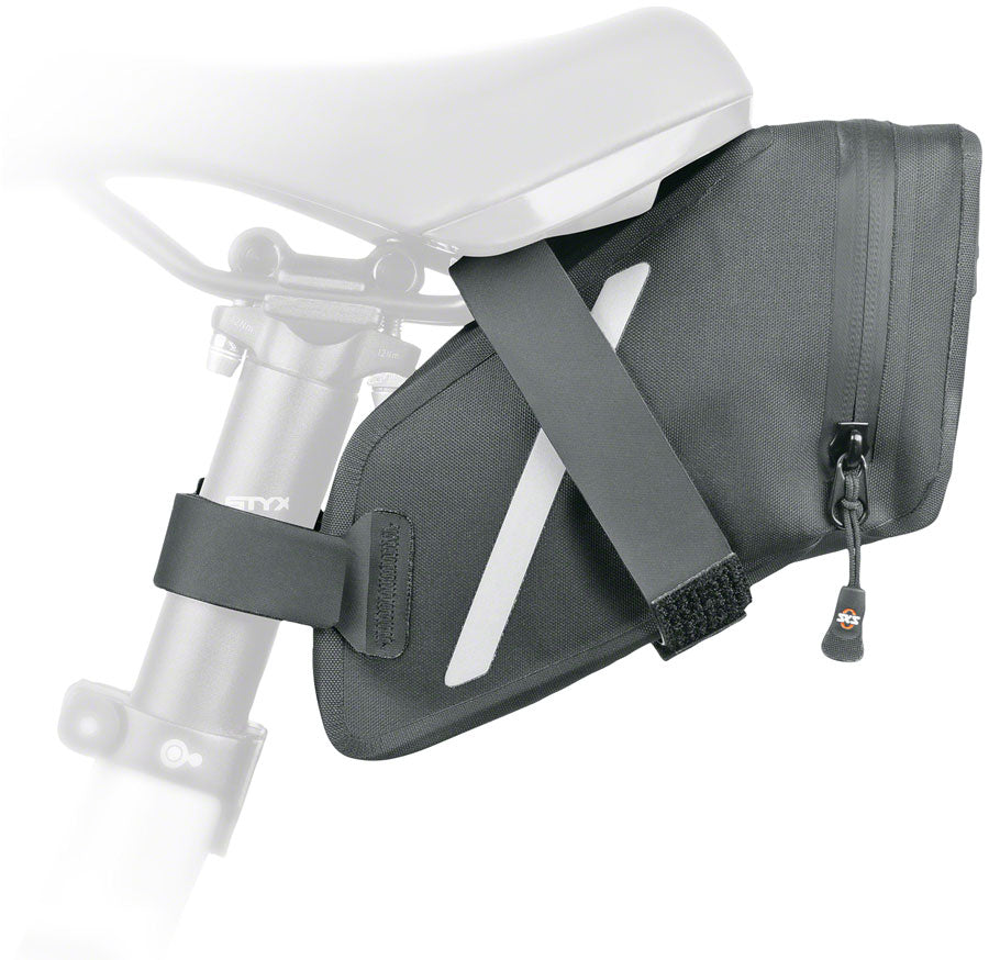 Flow Trail Saddle Bag - BG1013-02.jpg