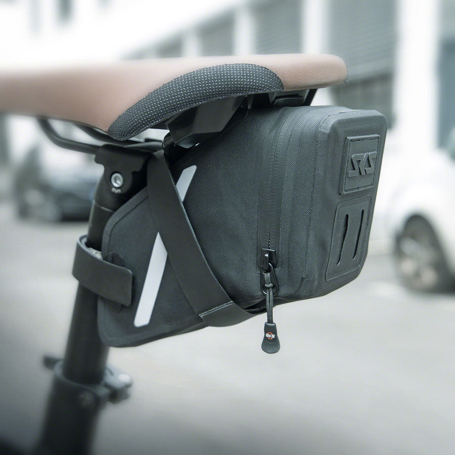 Flow Race Saddle Bag - BG1016-04.jpg