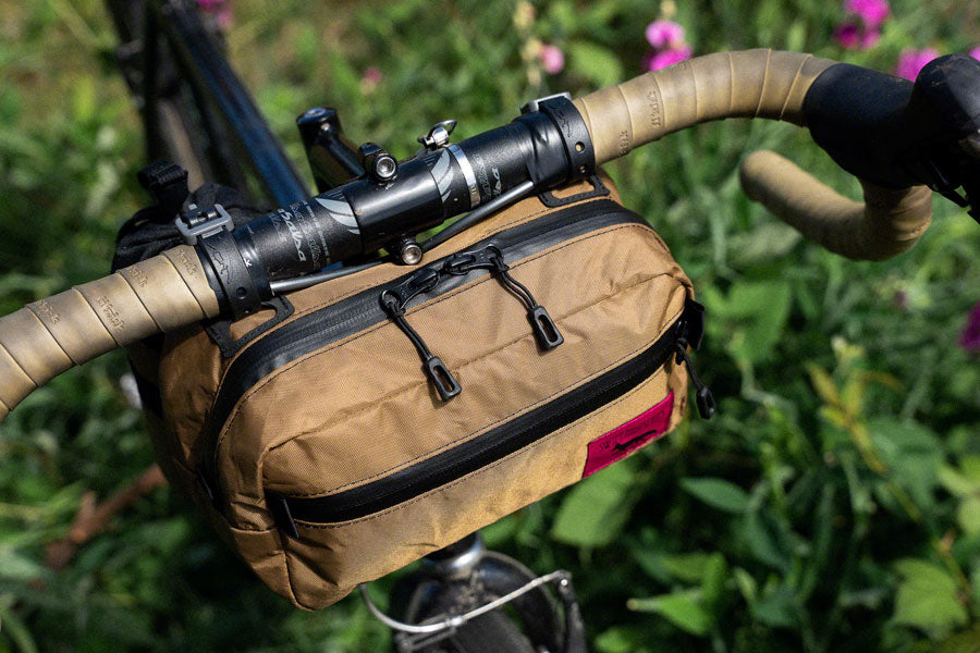 Kestrel Handlebar Bag - BG0948-04.jpg
