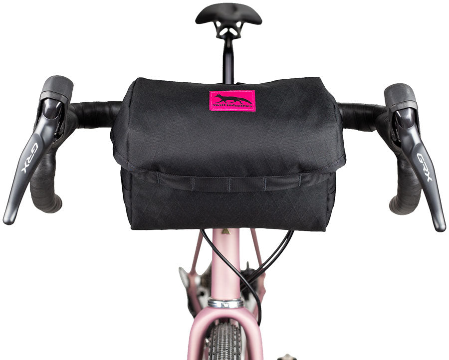 Capstone Handlebar Bag - BG1181-04.jpg