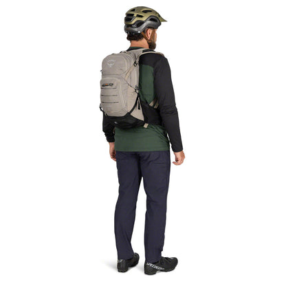 Raptor Hydration Pack - BG0865-05.jpg
