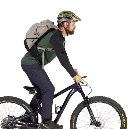 Raptor Hydration Pack - BG0865-08.jpg