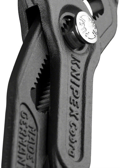 Cobra Water Pump Adjustable Pliers - TL1213-04.jpg