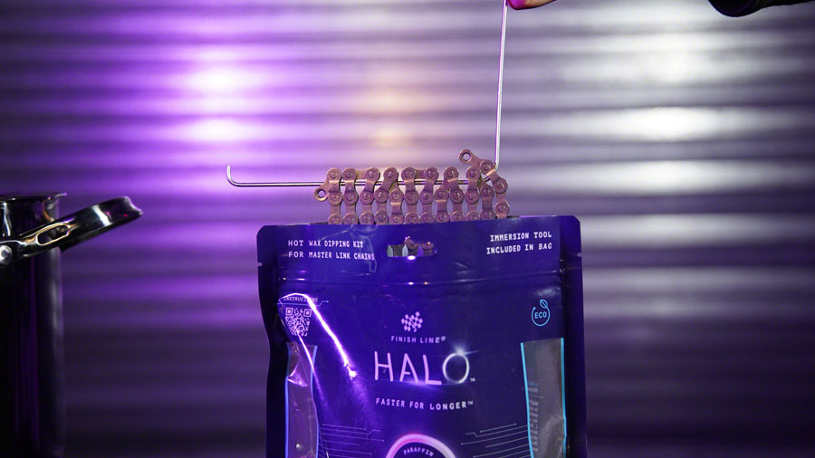 HALO Hot Wax Chain Lube - LU0180-02.jpg