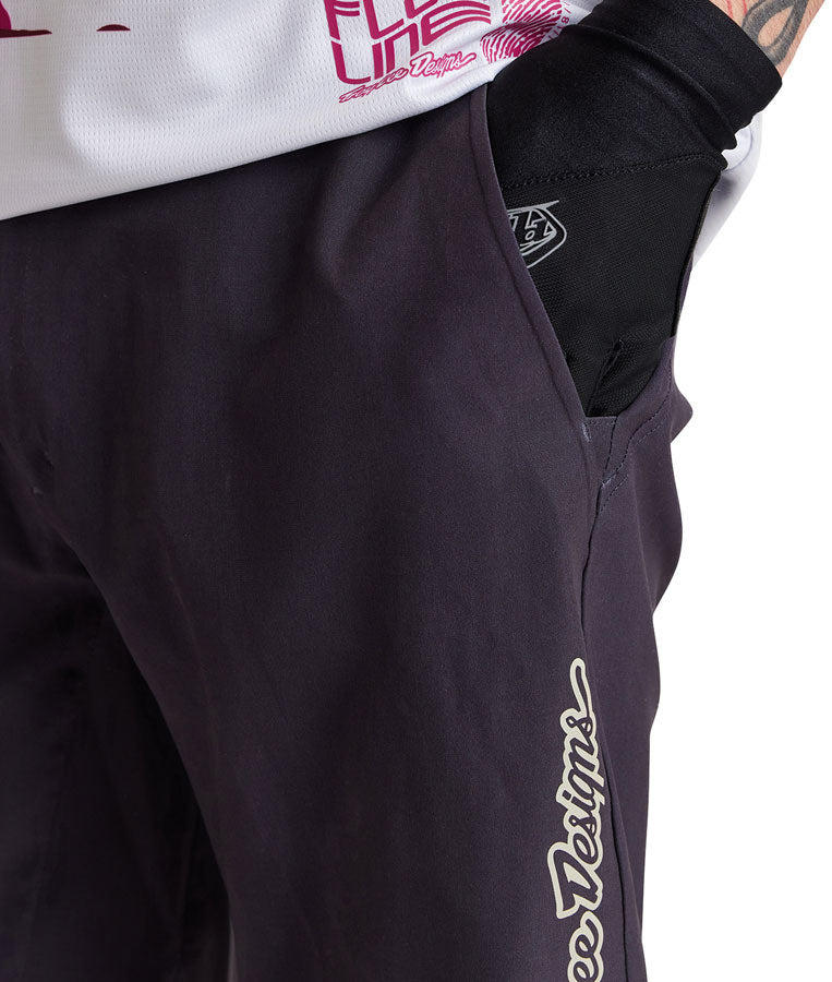 Flowline Superlyte Shorts - AB00362-03.jpg