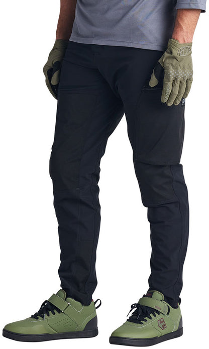 Ruckus Cargo Pants - AB00418-03.jpg
